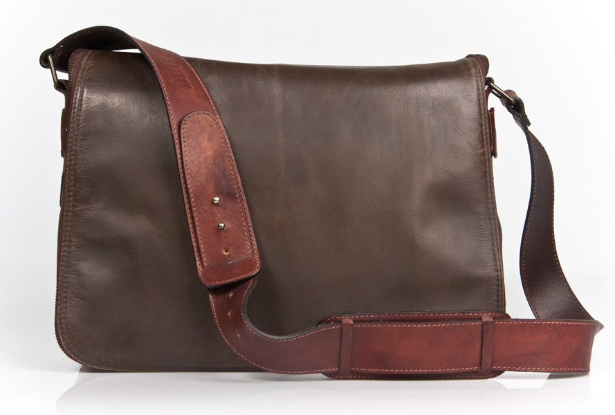 UBERBAG HAVERSACK DARK BROWN LEATHER LARGE MESSENGER BAG