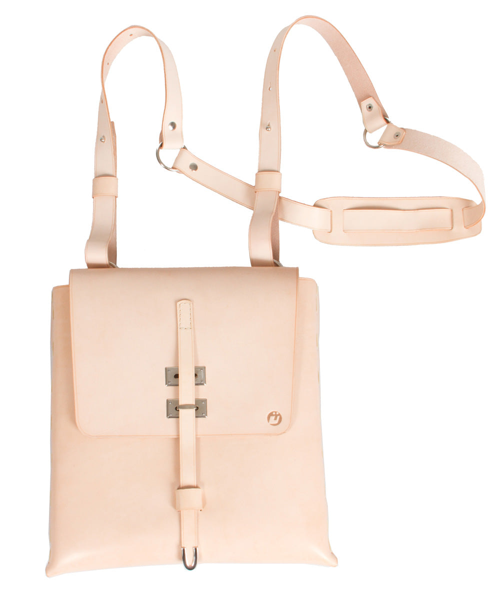 UBERBAG TRIBE NATURAL VEGETABLE TANNED LEATHER MESSENGER BAG