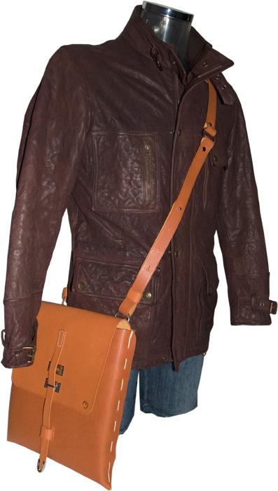 UBERBAG TRIBE VEGETABLE TANNED TAN LEATHER MESSENGER BAG